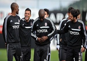 Beikta, Akhisar Belediyespor Mann Hazrlklarn Srdrd