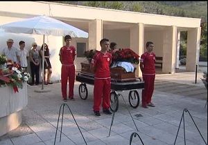 Nejat Biyedi, Mostar Kentinde Topraa Verildi