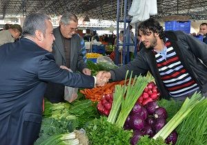 Bakan Bceke Pazar Esnafndan Byk lgi
