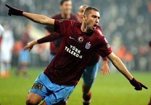 Burak Ylmaz, Hakan kr Sollad