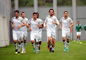Timsah Hazrlklara Ara Vermeden Balad