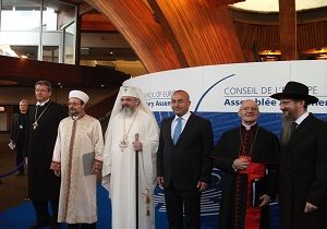 AKMP Bakan avuolu, Dini Liderlerle Grt  