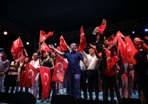 Sanatlar Demokrasi Nbetinde Antalya dayd