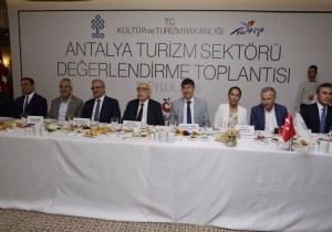 Bakan Avc: 2017 Turizmi Eskisinden Daha Parlak Bir Tablo iziyor