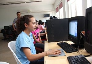 Demealt Belediyesinin Bilgisayar Kurslar Sryor