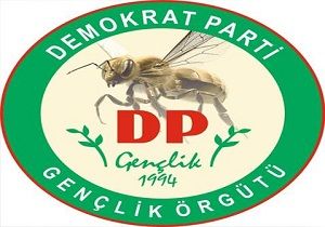 DP Genlik Kollar ndan Kk e Eletiri