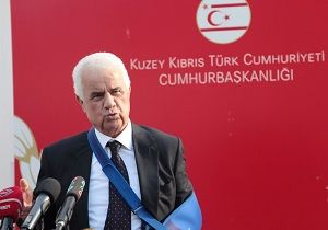 Cumhurbakan Erolu ndan Ban a Kutlama