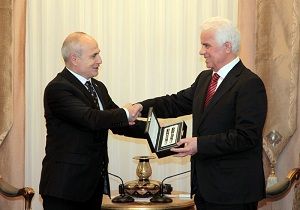 Cumhurbakan Erolu, Bykekmece Belediye Bakann Kabul Etti