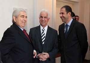 Cumhurbakan Erolu ve Hristofyas Grmesi Yarn
