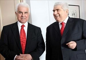 Erolu ve Hristofyas Be Buuk Saat Grt