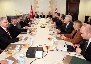 Cumhurbakan Erolu, Siyasi Parti Yetkilileri le Bulutu