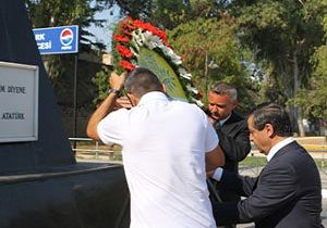 Erturulolu, Atatrk Ant ve Dr. Kkn Kabrini Ziyaret Etti