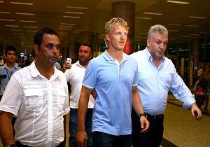 Dirk Kuyt Yeniden stanbul da