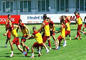 Galatasaray, Gzn Beikta Derbisine evirdi