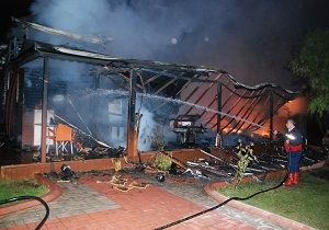 Gazipaa Yat Limannda Restoran Yang