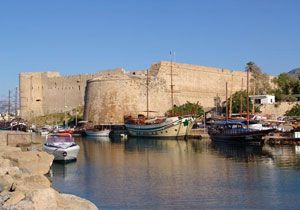 Girne Blgesinde Frtna ve Hortum Heyecan Yaratt