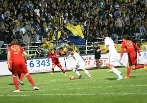 Ege Derbisinde Glen Taraf Buca
