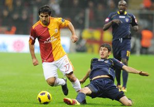 Galatasaray Tek Golle  Puan Kapt