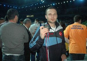 Karatede 1 Gm, 1 Bronz   