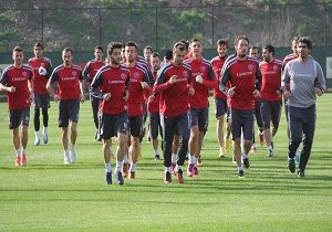 Karabkspor  Puan Peinde