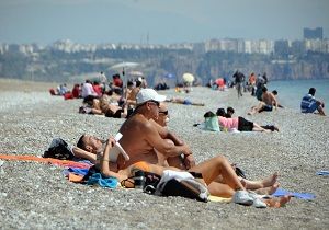 Konyaalt nda Deniz Sezonu Ald