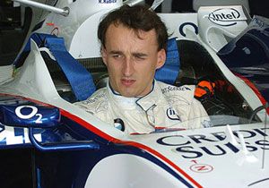 Formula 1 Pilotu Kubica Ameliyat Oldu