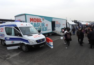 Kepez Mobil Salk Merkezinden Antalya BilimFestte salk taramas