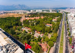 Bakan Ttnc Dokuma Fabrikasndan Sonra Pil Fabrikasanda Projelendiriyor