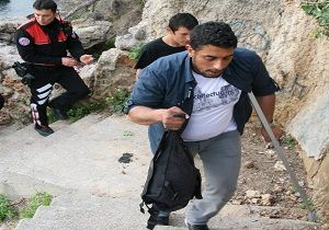 Libyal Askerin mdadna Deniz Polisi Yetiti