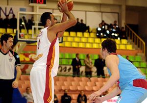 ekimeli Mata Glen Taraf Galatasaray Cafe Crown