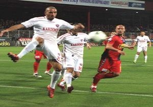 Karabkspor, Mersin Deplasmanndan Mutlu Dnyor