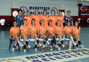 Muratpaa Belediyespor Zirvedeki Yerini Korumak stiyor