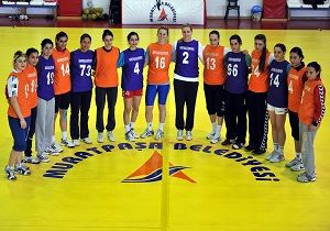 Muratpaa Belediyespor Bayan Hentbol Takm Final Yolunda