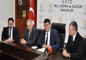 Milli Eitim ve Kltr Bakan Berova, GA Heyetini Kabul Etti