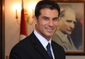 Dileri Bakan zgrgn Ankara ya Gidiyor   