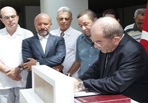 Hilmi zkk, Denkta Ziyaret eEtti