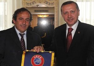 Erdoan, UEFA Bakan Platiniyi Kabul Etti