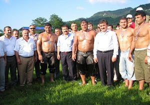 ardak Grelerinde Bapehlivan Kara
