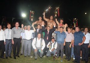 1. Manavgat Yal Pehlivan Grelerinde ampiyon Kara