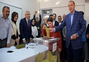 Erdoan Oyunu Kullandktan Sonra Aklamalarda Bulundu