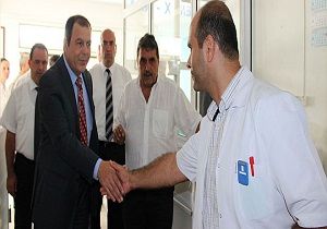 Salk Bakan Glle, Girne Dr. Akiek Hastanesi ni Ziyaret Etti