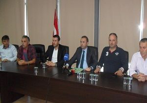 Sakaryaspor Ynetimi stifa Etti