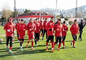 Samsunspor, Emin Admlarla lerlemek stiyor