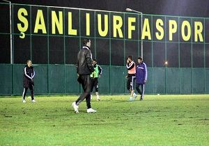 anlurfaspor, stanbul Bykehir Belediyespor Ma Hazrlklarn Srdryor