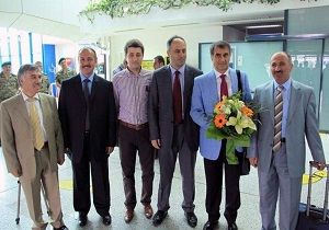 enol Gne, Saraybosna da