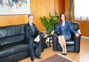 Cumhuriyet Meclisi Bakan Siber, Bulun u Kabul Etti