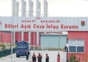 Balyoz Davasnda Tahliye Talepleri Reddedildi