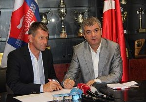 Karabkspor da Skibbe mzay Att