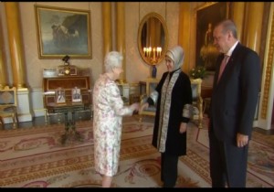 Erdoan, Kralie 2. Elizabeth ile Grt