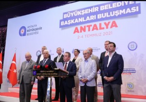 CHP li Bykehir Belediye Bakanlar Antalya da Buluup Bildirge Yaynladlar